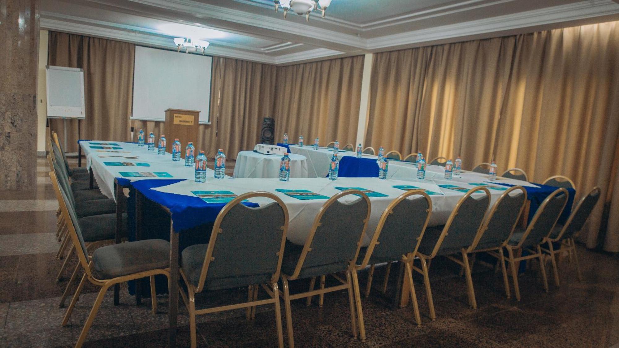 Hotel Marjorie 'Y' Tema Dış mekan fotoğraf